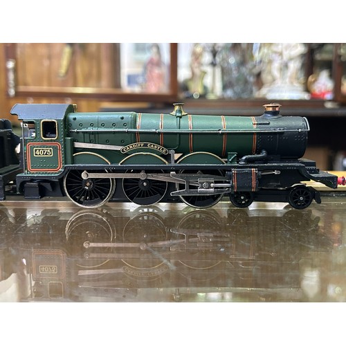 469 - Two boxed Hornby-Dublo ‘OO’ gauge Locomotives (2-Rail), comprising, 2221 4-6-0 Locomotive and Tender... 