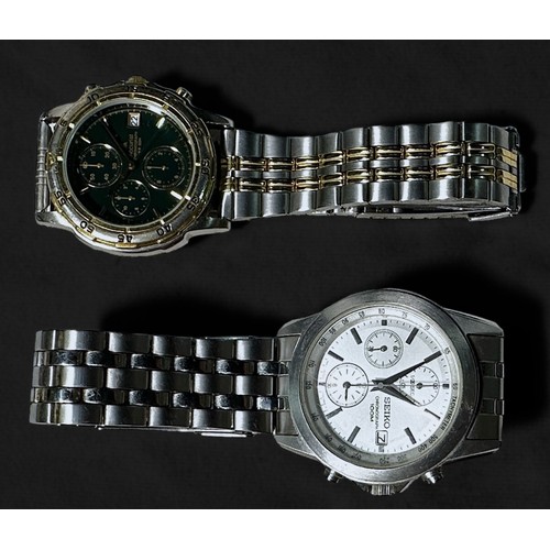 157 - Two various gents watches, comprising, a Seiko Chronograph, the silvered dial with batons denoting h... 