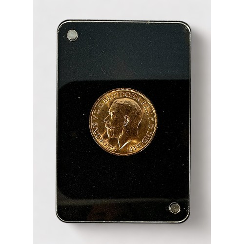 282 - A George V Gold Sovereign, 1914, 22ct, 7.98g, Very Fine, in two-piece plastic capsule, fitted displa... 