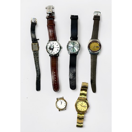 178 - A collection of six assorted gents and ladies Seiko wristwatches including a gold-plated Seiko 5, a ... 