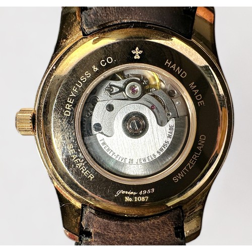 174 - A gents gold-plated automatic wristwatch by Dreyfuss & Co. Model: Seafarer, the silvered dial with g... 