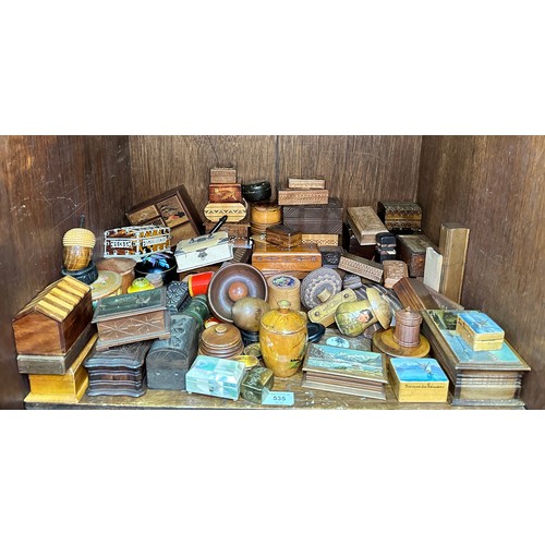 516 - A good collection of small boxes, including carved and painted wooden, mother-of-pearl, brass etc, t... 