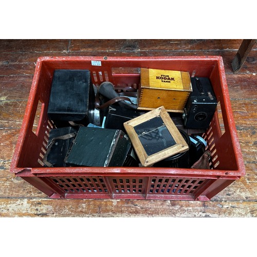 487 - A collection of assorted vintage box cameras comprising mostly Kodak, to include, Eastman Kodak No. ... 