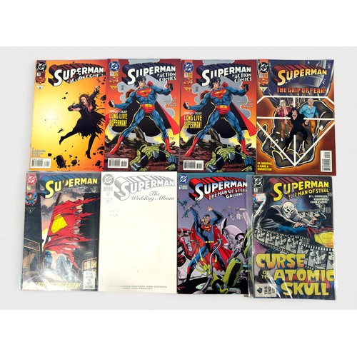 332 - A collection of various Marvel and DC Comics, comprising mostly Superman, to include signed Marvel: ... 