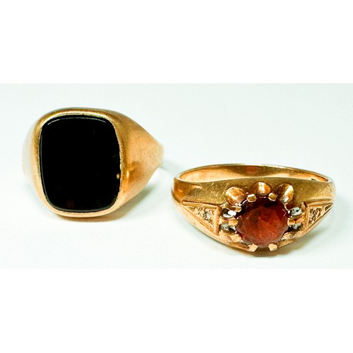 189 - Two 9ct yellow gold gents dress rings, one with square topped black onyx stone, the other set with a... 