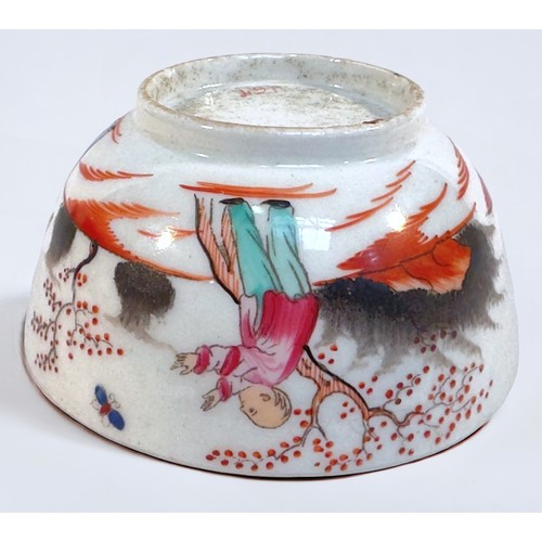 31 - An 18th century New Hall porcelain bowl painted with 'Boy and Butterfly' pattern in polychrome, toge... 