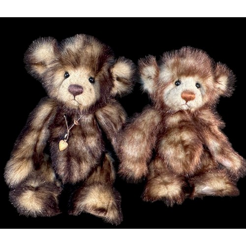 472 - A pair of Charlie Bears Rhubarb & Crumble teddy bears, designed by Isabelle Lee, CB194403A and CB194... 