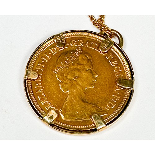 201 - A 22ct gold half Sovereign in 9ct gold pendant mount, suspended on 9ct yellow gold fine-curb link ch... 