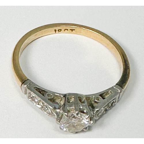 164 - An 18ct yellow gold solitaire diamond ring, claw set to the centre with a round brilliant cut diamon... 