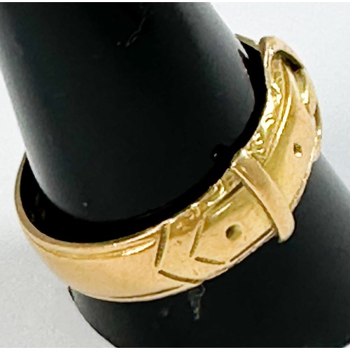 171 - An 18ct gold buckle ring, weighs 7.7 grams.