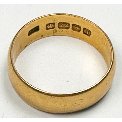 225 - An 18ct yellow gold wide band wedding ring, weight 6.0 grams.