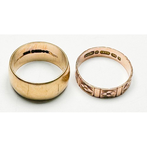 252 - A 9ct yellow gold wedding ring, and a 9ct gold patterned band, total weight 8.2 grams.