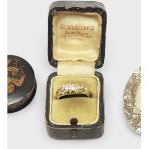 283 - An 18ct gold and diamond ring, the top set with three rows of diamonds, together with gross weight a... 