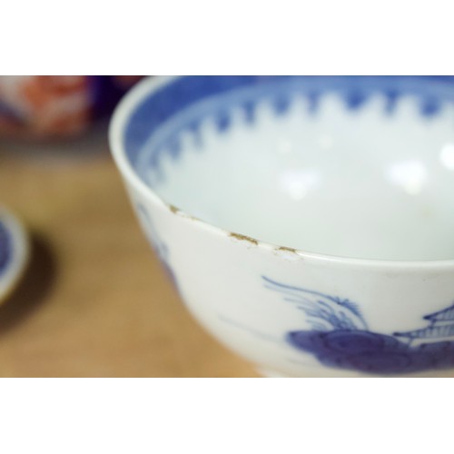 18 - A collection of assorted Oriental and Oriental style ceramics including a Chinese blue and white tea... 