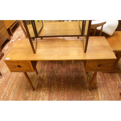 634 - A Danish rosewood dressing table designed by Kai Kristiansen for Aksel Kjersgaard Odder. Model 40. M... 