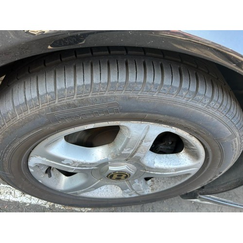 1 - Bentley Arnage R, 6750cc V8 Twin Turbo, Black coachwork with matching black leather upholstery and w... 