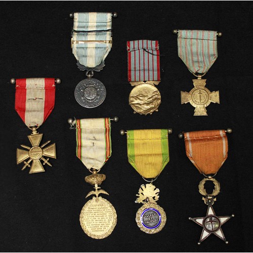 358 - Seven French/Eurpoean Medals for North African/Middle East, including Moroccan order of Ouissam Alou... 