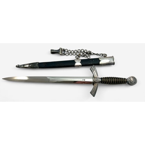 471 - A First Pattern Luftwaffe Ceremonial Dagger, with scabbard and hanger chain, blade flat engraved Amt... 