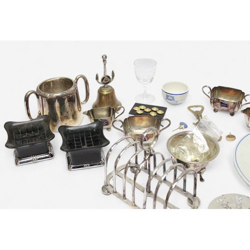 205 - Elders & Fyffes Line, a collection of assorted silver and silver-plated wares and cutlery, including... 