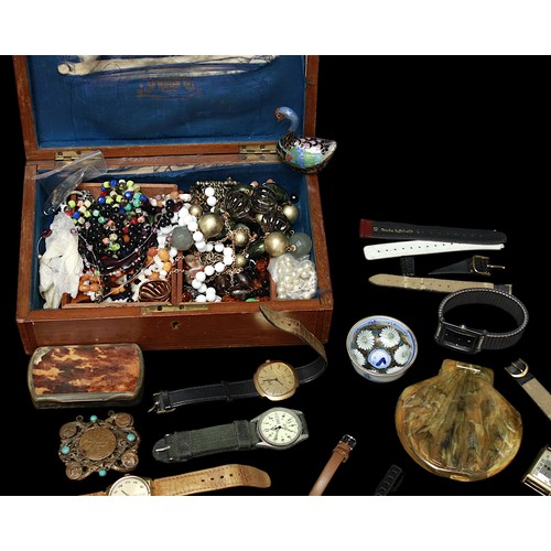 223 - A collection of assorted vintage and modern gents wristwatches, including examples by Swatch, Rotary... 