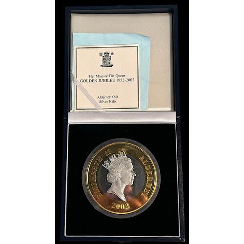 617 - Her Majesty The Queen Golden Jubilee 1952-2002 Alderney £50 Silver One Kilo large coin, proof struck... 