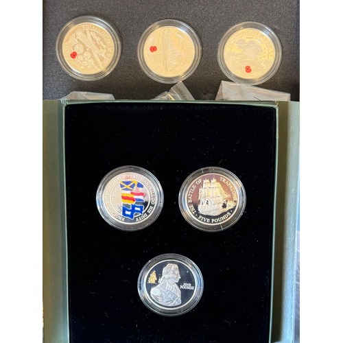 632 - A 60th Anniversary D-Day Landings Commemorative Collection of three proof-struck £5 Coins, each 28.2... 