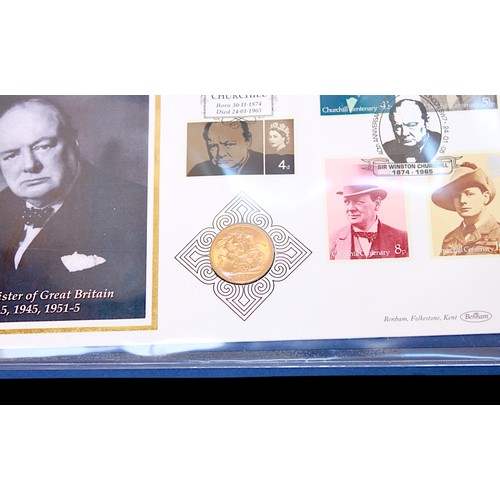 660 - The Sovereign Collection Gold Coin Cover, Sir Winston Churchill 1874-1965, contaning an ERII Gold So... 