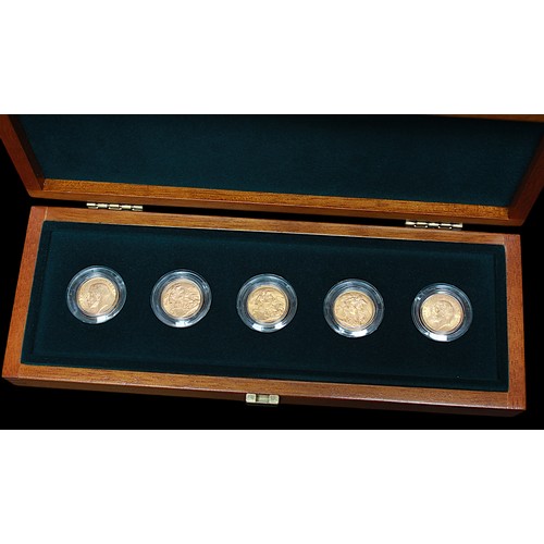 708 - The Goerge V Gold Mintmark Set, comprising five gold sovereigns comorising 1913 London, 1911 Canada,... 