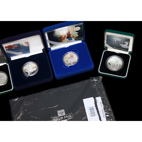 739 - Various Proof Silver Crowns comprising ERII 2002 Golden Jubilee Crown, The 2008 UK QEI £5 Silver Pro... 