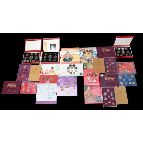 738 - Various Royal Mint United Kingdom Proof Sets and standard Uncirculated Annual Coin sets including 20... 