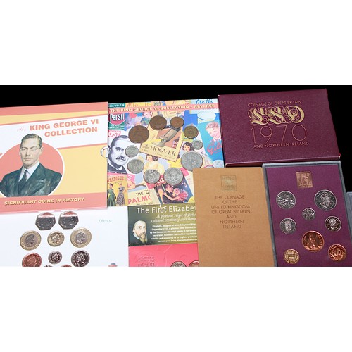 738 - Various Royal Mint United Kingdom Proof Sets and standard Uncirculated Annual Coin sets including 20... 