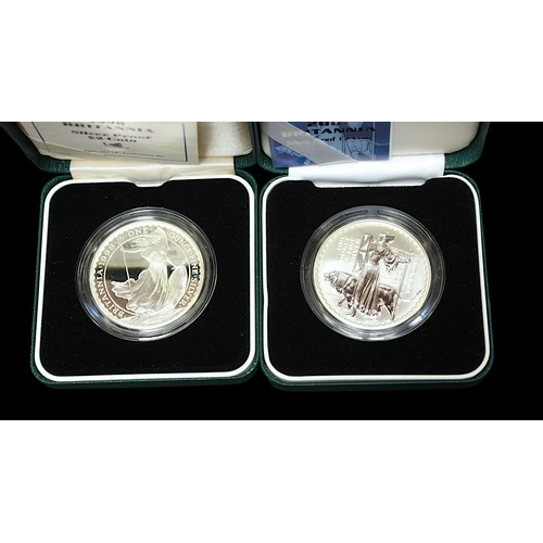 791 - Four various Britannia Silver Struck 1oz coins, comprising 2018, 1998 and 2001 Proof Struck, and 202... 