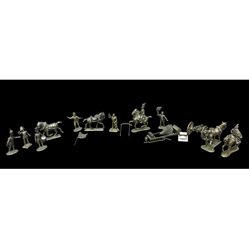 42 - Six boxed sets of pewter figures of French Napoleonic Cavalry figures. (CABINET 9)