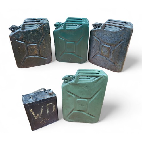 53 - Five WW2 British fuel cans, comprising four 'Jerry cans' with War Depertment stamps and dated 1943, ... 