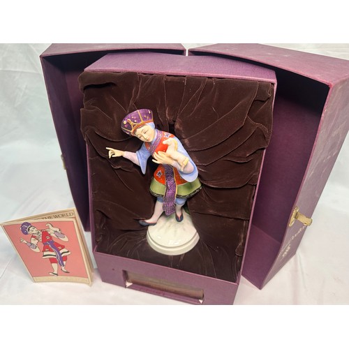 24 - A Royal Doulton figure ‘Dancers of the World Chinese Dancer’ HN2840, limited edition 141/750, in ori... 