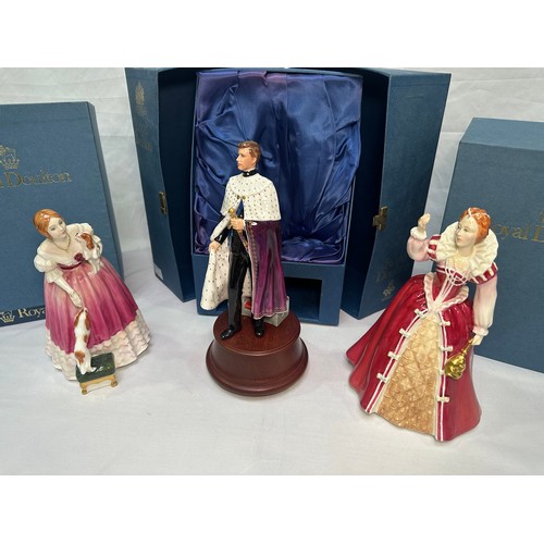 50 - Three Royal Doulton figures ‘Queens of the Realm Queen Victoria’, HN3125, no.3622/5000, ‘Queens of t... 