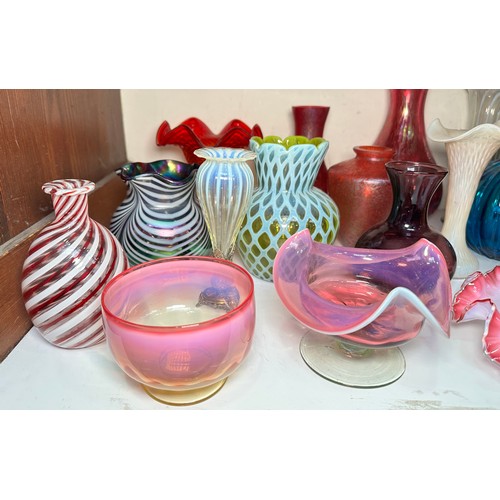 97 - A collection of assorted 20th Century vaseline / uranium glass and coloured studio glass vases and d... 