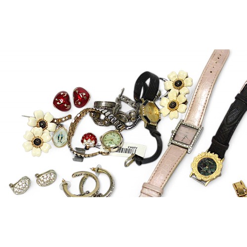 220 - A collection of assorted ladies wristwatches including examples by Geneva, Sekonda and Citizen etc. ... 