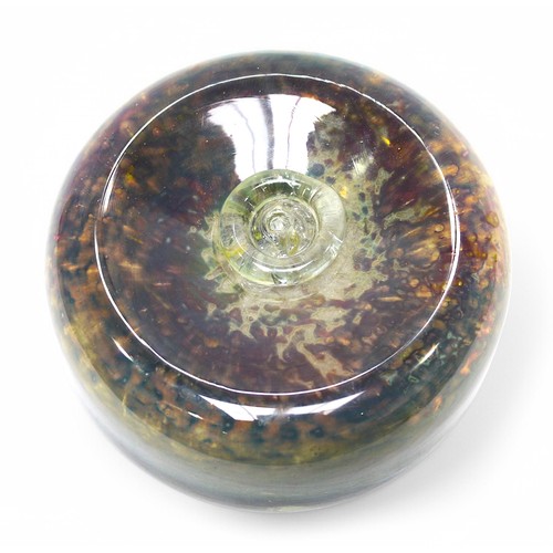 59 - A 20th Century Isle of Wight Glass Aurene globe vase, c.1970s, designed by Michael Harris, 14cm, tog... 