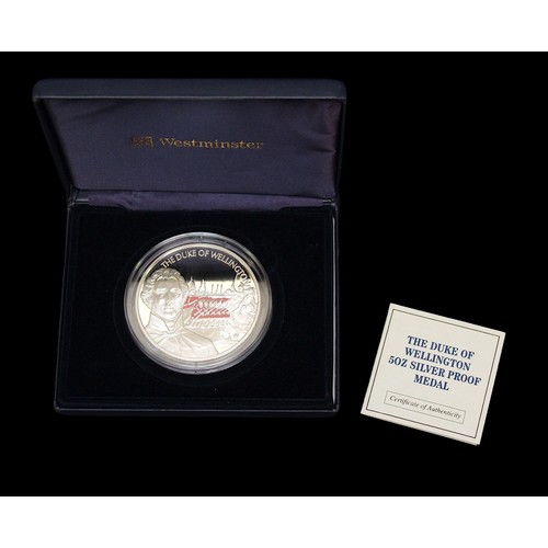 323 - The Duke of Wellington 5oz Silver Proof Medal, 2002, Limited to 500, 925/1000Ag, obv with DoW and li... 