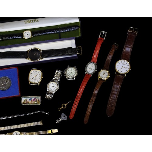 212 - A collection of assorted gents and ladies wristwatches including examples by Citizen, A crystal Seve... 