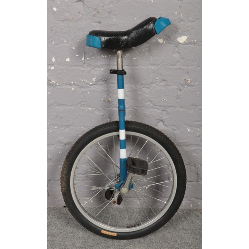 560 - A unicycle.