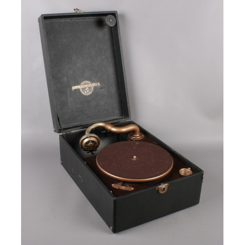 65 - A Columbia Viva Tonal Grafonola portable gramophone.