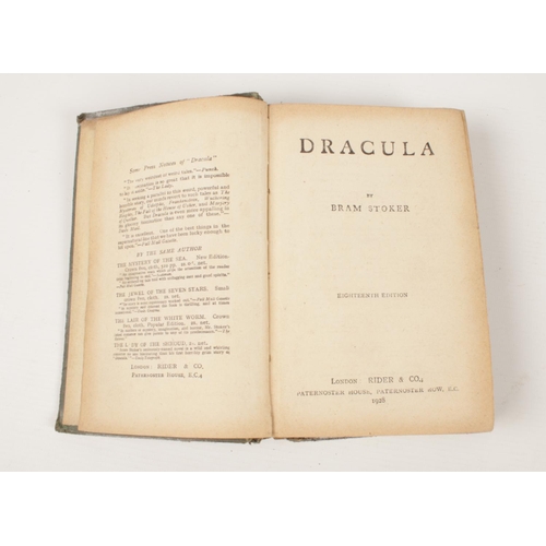 196 - Bram Stoker Dracula, Eighteenth Edition, 1928 London Rider & Co.