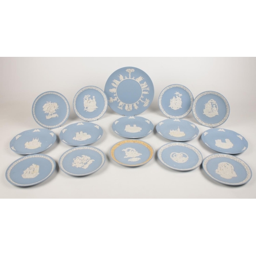 203 - A collection of Wedgwood Jasperware plates. Valentine's Day Limited Edition 1989, 1991 'Romeo and Ju... 