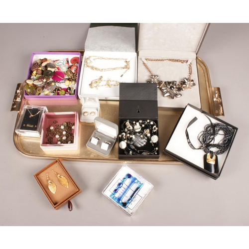 85 - A collection of boxed costume jewellery. Includes necklaces, earrings, cufflinks etc.