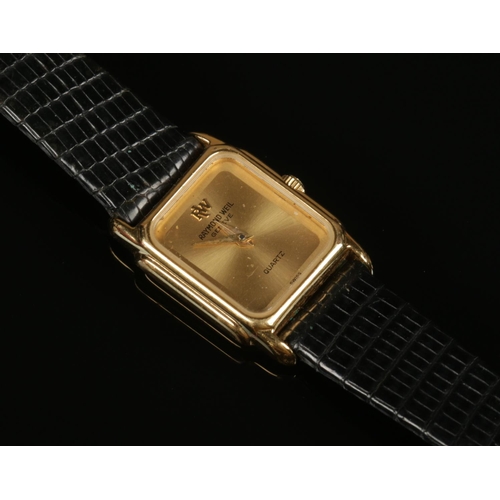 252 - A ladies Raymond Weil quartz wristwatch. 18ct gold electroplated.