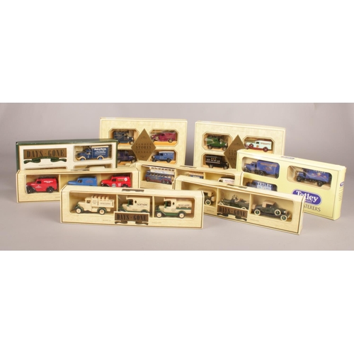 491 - A collection of Lledo Days Gone presentation/gift sets die cast vehicles. Famous stores of London LS... 