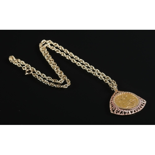 118 - A Victorian full sovereign coin, dated 1900, in 9ct gold mount on 9ct chain. Weight 20.98g.