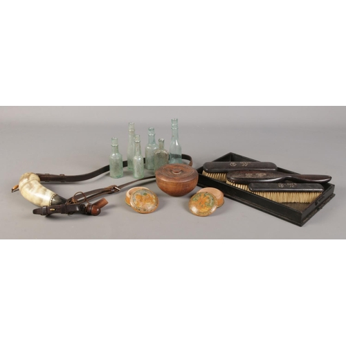 93 - A small quantity of collectables, to include horn flask, dressing table set and vintage chemist bott... 